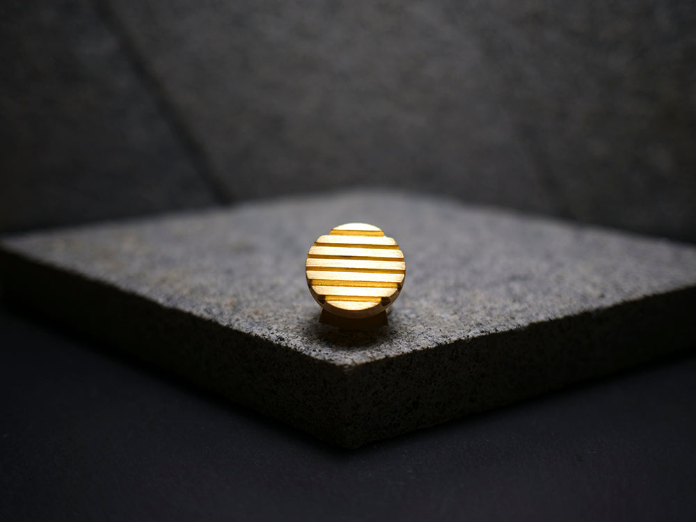 LINEAR COLLECTION